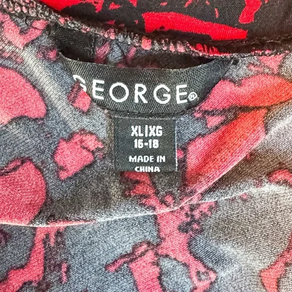 George Red & Black Rose Print A-Line Skirt – XL (16–18) - Picture 7 of 9